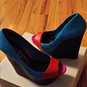 Jessica Simpson size 6